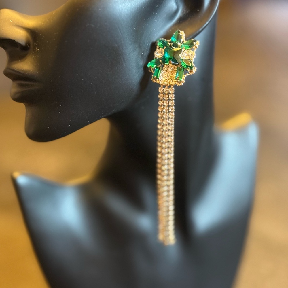 Elegant Green Crystal Drop Earrings